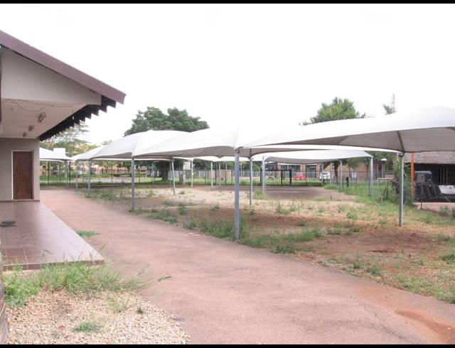 80M² RETAIL TO LET IN MONTANA PARK